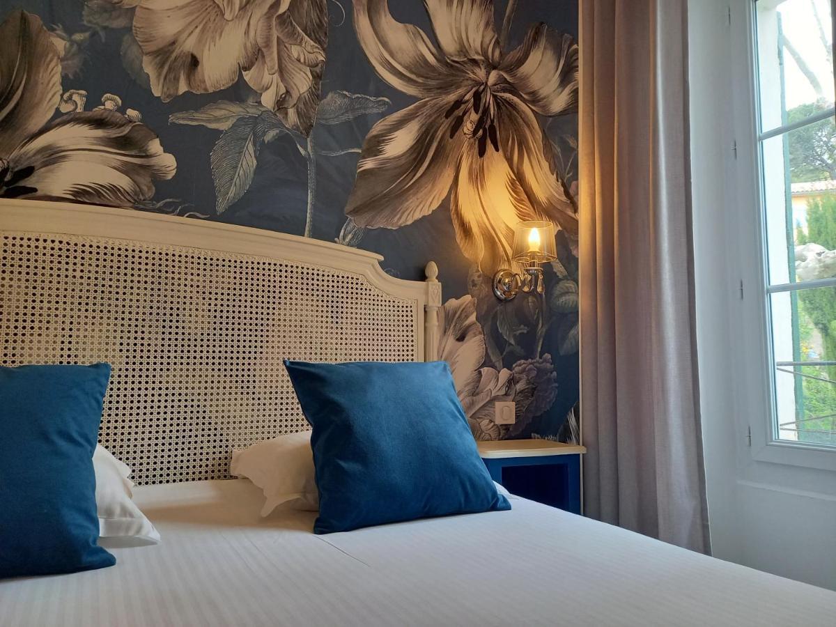 Hotel Restaurant Notre Dame Collobrières Εξωτερικό φωτογραφία