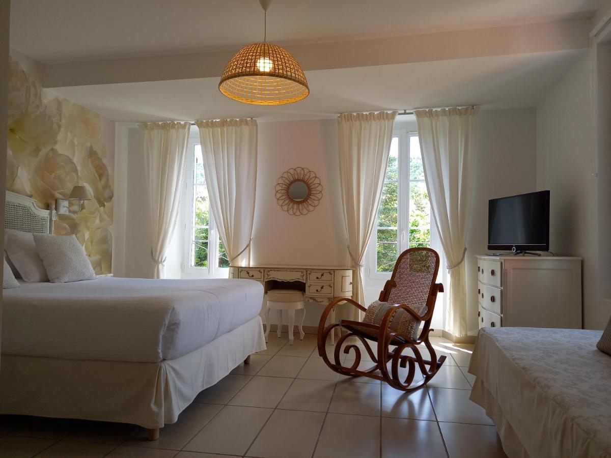 Hotel Restaurant Notre Dame Collobrières Εξωτερικό φωτογραφία