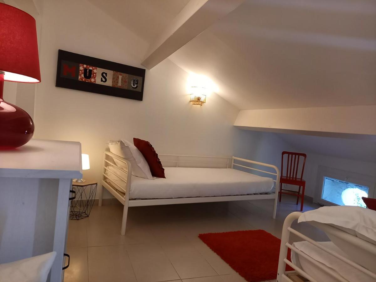 Hotel Restaurant Notre Dame Collobrières Εξωτερικό φωτογραφία